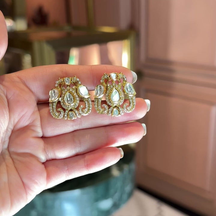 Manmor Earrings