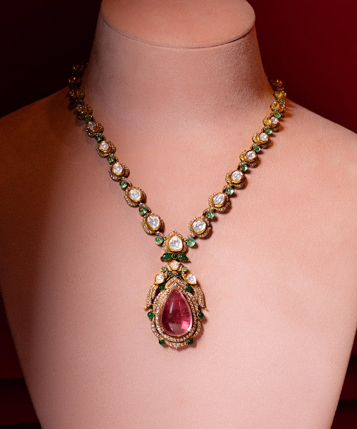 Tarika Pendant Necklace